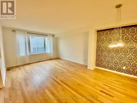 513 Cope Drive Ottawa ON K2S 1B6
