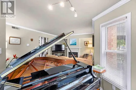 220 Wilbrod Avenue Ottawa ON K1N 6L6