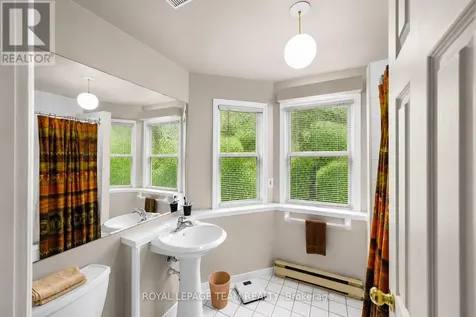 220 Wilbrod Avenue Ottawa ON K1N 6L6