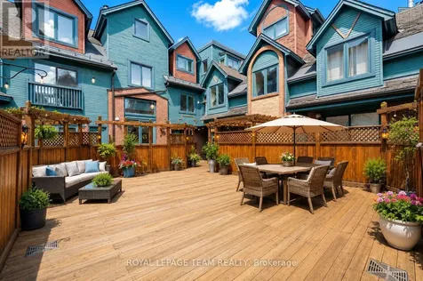 220 Wilbrod Avenue Ottawa ON K1N 6L6