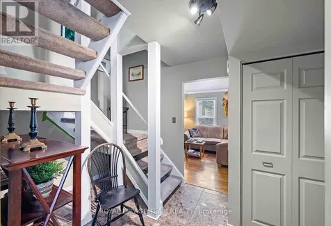 220 Wilbrod Avenue Ottawa ON K1N 6L6