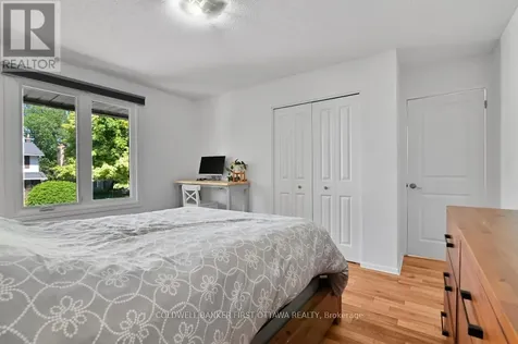 580 Duff Crescent Ottawa ON K1J 7C5