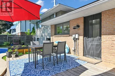 580 Duff Crescent Ottawa ON K1J 7C5