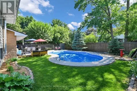 580 Duff Crescent Ottawa ON K1J 7C5