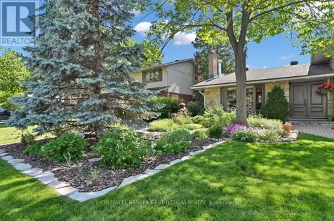 580 Duff Crescent Ottawa ON K1J 7C5