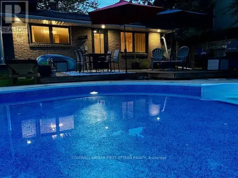 580 Duff Crescent Ottawa ON K1J 7C5
