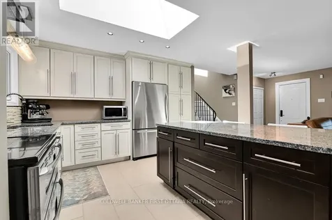 580 Duff Crescent Ottawa ON K1J 7C5