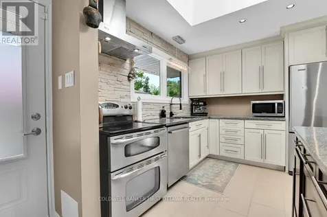 580 Duff Crescent Ottawa ON K1J 7C5