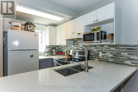 158 Forward Avenue Ottawa ON K1Y 1K9