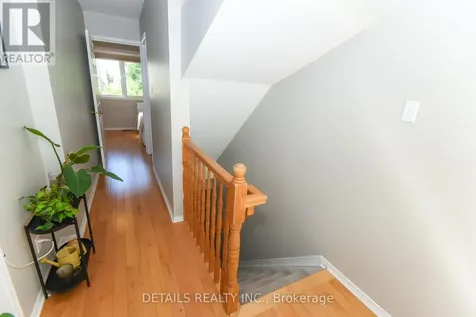 158 Forward Avenue Ottawa ON K1Y 1K9