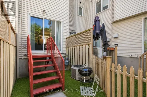 158 Forward Avenue Ottawa ON K1Y 1K9