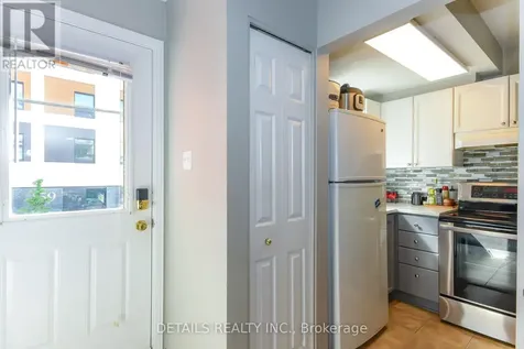 158 Forward Avenue Ottawa ON K1Y 1K9