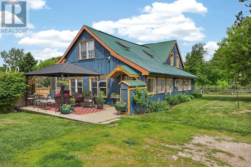 1013 Lavant Darling Road Lanark Highlands ON K0G 1K0