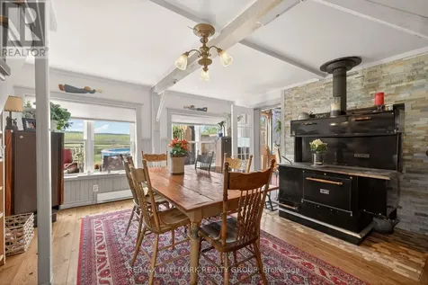 1013 Lavant Darling Road Lanark Highlands ON K0G 1K0