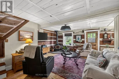 1013 Lavant Darling Road Lanark Highlands ON K0G 1K0