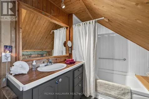 1013 Lavant Darling Road Lanark Highlands ON K0G 1K0
