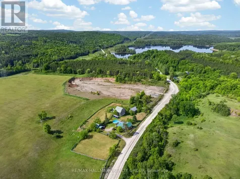 1013 Lavant Darling Road Lanark Highlands ON K0G 1K0