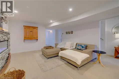 29 Schuyler Street Paris ON N3L 0J2