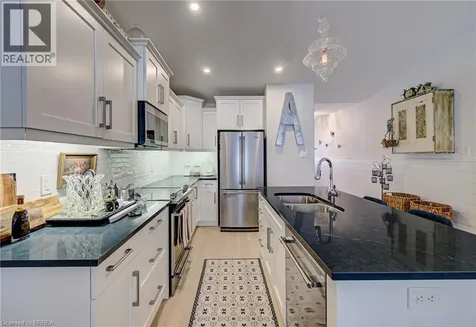 29 Schuyler Street Paris ON N3L 0J2