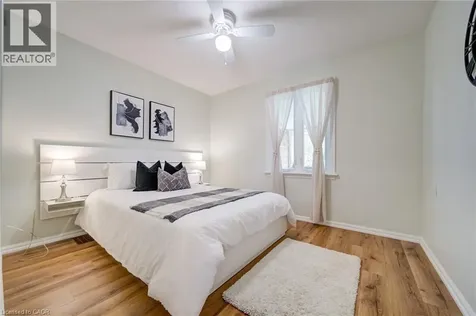 105 Weir Street South Hamilton ON L8K 3A8