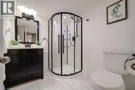105 Weir Street South Hamilton ON L8K 3A8