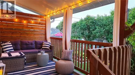 105 Weir Street South Hamilton ON L8K 3A8