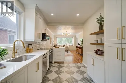 105 Weir Street South Hamilton ON L8K 3A8