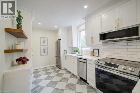105 Weir Street South Hamilton ON L8K 3A8