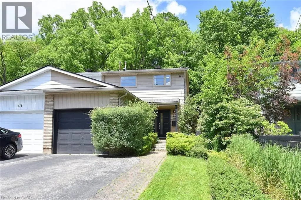 49 Park Street East Dundas ON L9H 1C9