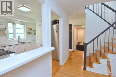 49 Park Street East Dundas ON L9H 1C9