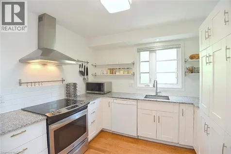 49 Park Street East Dundas ON L9H 1C9