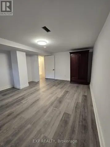 20 Newhaven Street Ottawa ON K2G 0X5