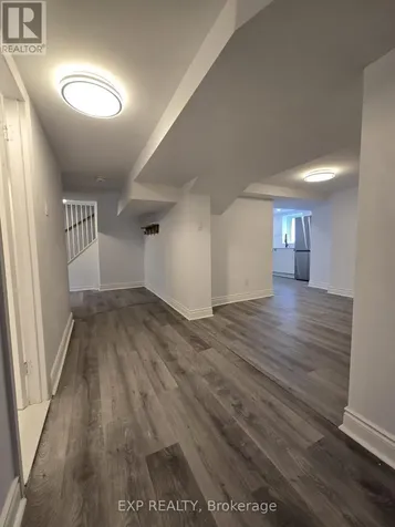20 Newhaven Street Ottawa ON K2G 0X5
