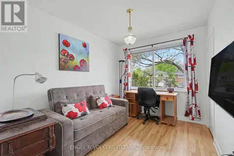 1113 Field Street Ottawa ON K2C 2P6
