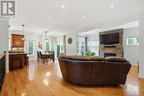 1028 Laviolette Street Clarence-rockland ON K4K 1B8
