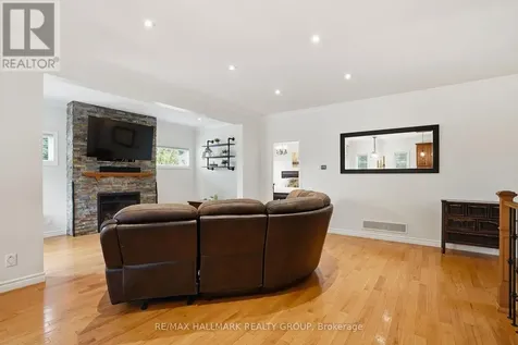 1028 Laviolette Street Clarence-rockland ON K4K 1B8