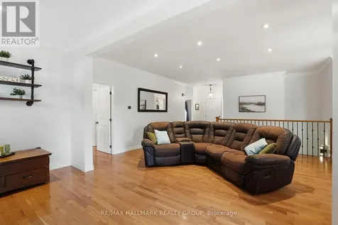 1028 Laviolette Street Clarence-rockland ON K4K 1B8