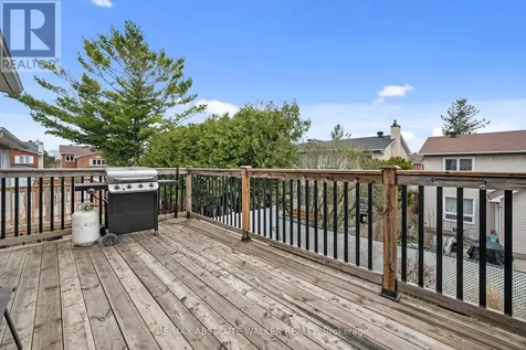 2061 Legrand Crescent Ottawa ON K1E 3R1