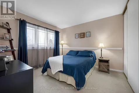 2061 Legrand Crescent Ottawa ON K1E 3R1
