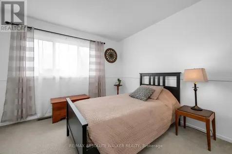 2061 Legrand Crescent Ottawa ON K1E 3R1
