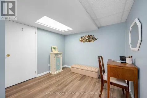 2061 Legrand Crescent Ottawa ON K1E 3R1