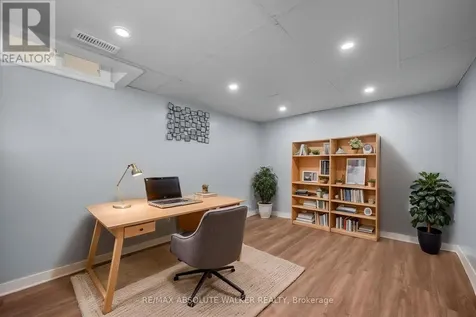 2061 Legrand Crescent Ottawa ON K1E 3R1