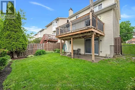 2061 Legrand Crescent Ottawa ON K1E 3R1
