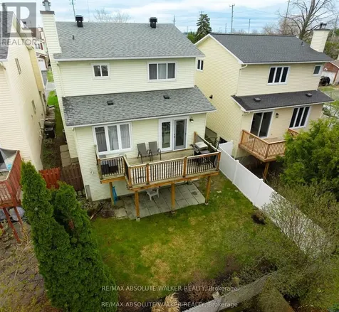 2061 Legrand Crescent Ottawa ON K1E 3R1