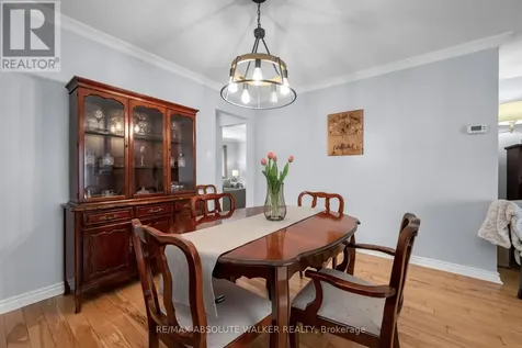 2061 Legrand Crescent Ottawa ON K1E 3R1