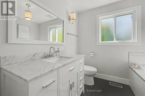 1299 Alloway Crescent Ottawa ON K1K 3Y9