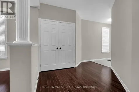 40 Tapadero Avenue Ottawa ON K2V 0E2