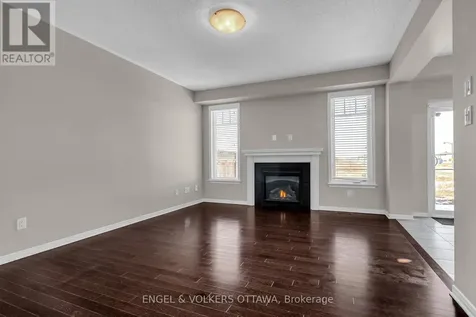 40 Tapadero Avenue Ottawa ON K2V 0E2