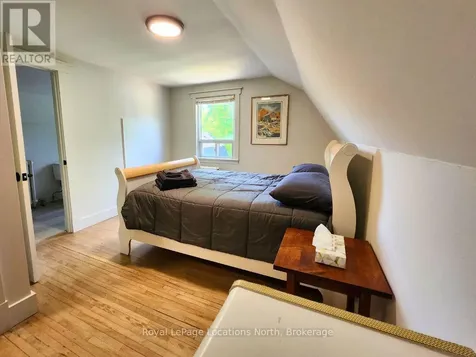 176 Richmond Street South Meaford ON N4L 1B3