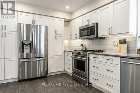 86 Freeland Drive Stratford ON N4Z 1H1